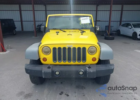 2008 Jeep Wrangler Unlimited X из США, поврежденный, VIN 1J4GA39158L566085